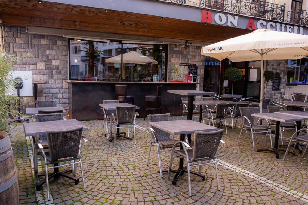 Le Bon Accueil Hotel Bagnères-de-Luchon Esterno foto