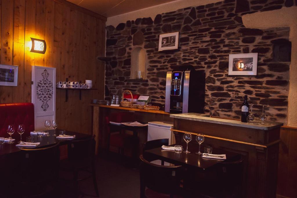 Le Bon Accueil Hotel Bagnères-de-Luchon Esterno foto