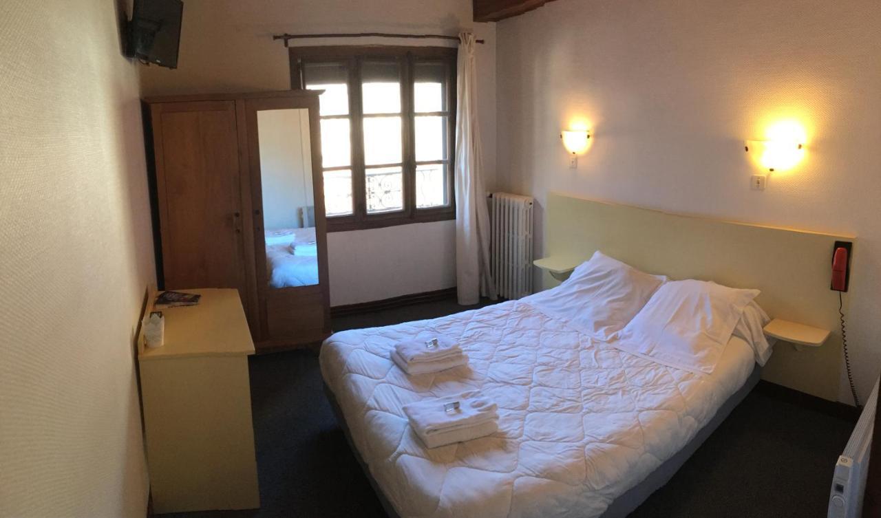 Le Bon Accueil Hotel Bagnères-de-Luchon Esterno foto